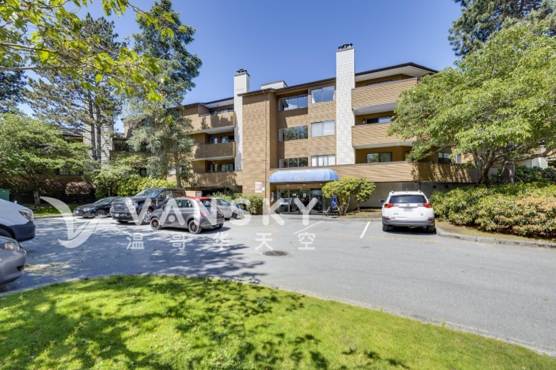 251108115523_7295 moffatt.jpg